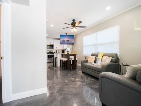 Charming 2 Bedroom Condo in Sarasota