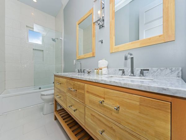 Seagrove Beach Six Bedroom Luxury Vacation Pool Home
