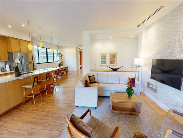 Luxury Maui Walk Out Five Star Amenities.