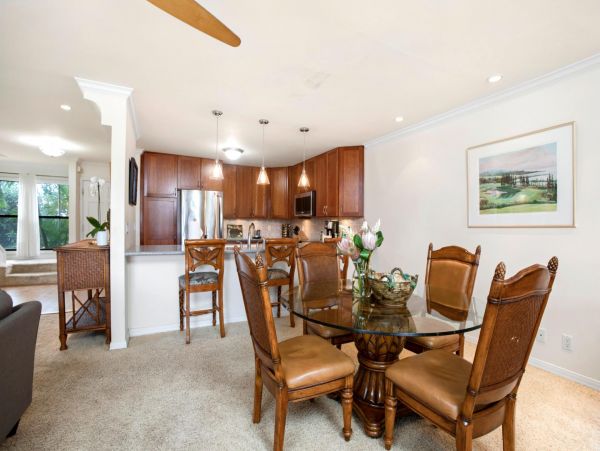 Fabulous 3 Bedroom Condo in Kaanapali with Communal Pool
