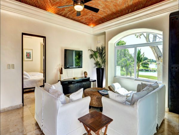 Playa Del Carmen Stunning 5 Bedroom Rental