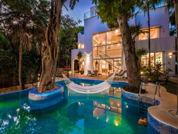 Playa Del Carmen Home 989131