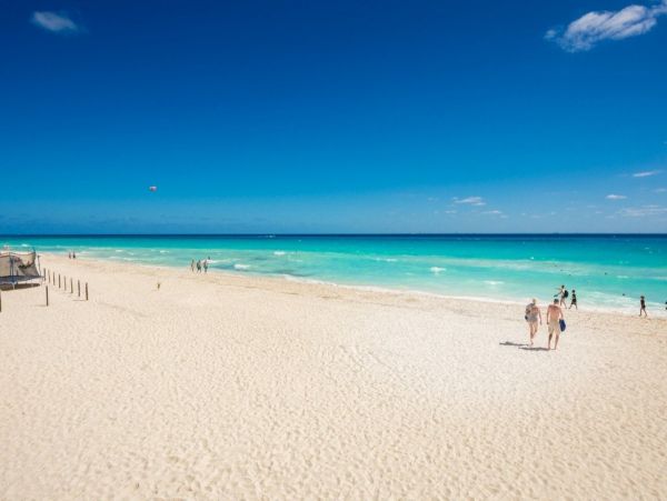Luxury Playa del Carmen Vacation Pool Villa Seven Bedrooms