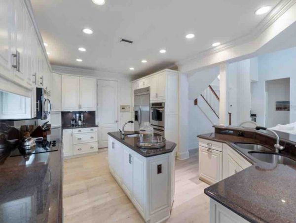 Naples Canal Front Vacation Home Four Bedrooms Pool & Spa