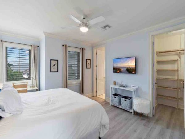 King Bedroom  2