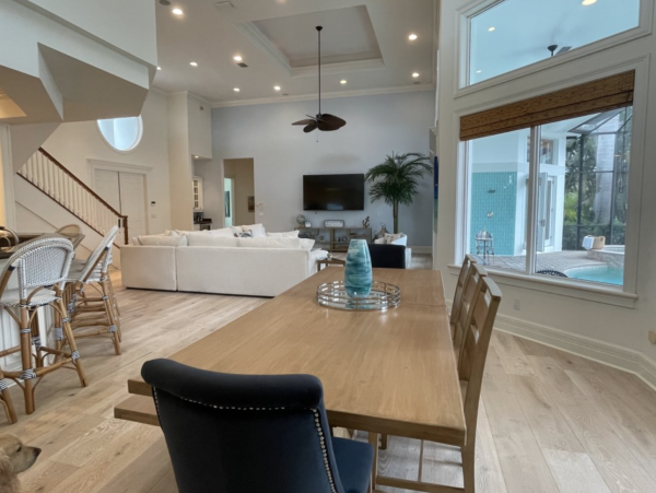 Naples Canal Front Vacation Home Four Bedrooms Pool & Spa