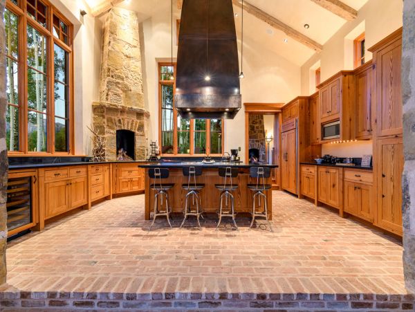 Telluride Five Bedroom Ski in Ski Out Luxury Vacation Home