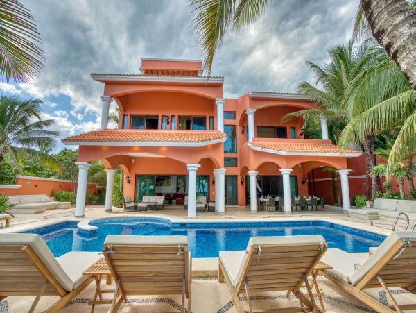 Luxury Beachfront Estate Riviera Maya Staff, Pool Beach