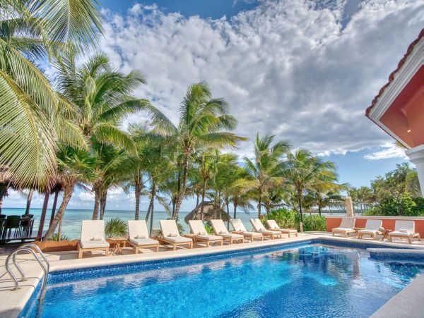 Luxury Beachfront Estate Riviera Maya Staff, Pool Beach