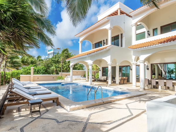 Luxury Beachfront Estate Riviera Maya Staff, Pool Beach
