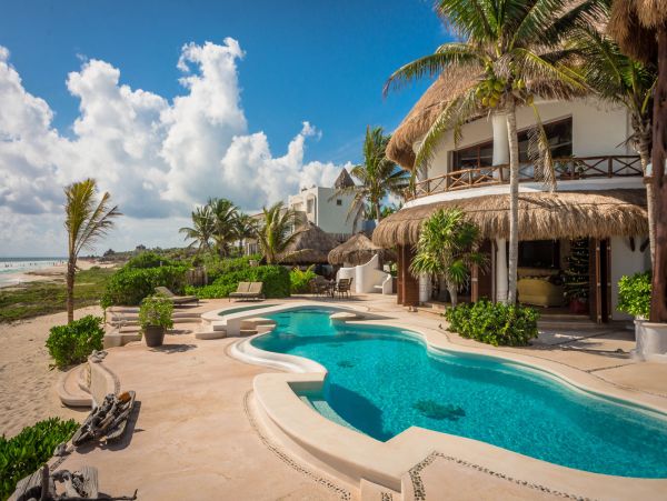 Oceanfront Riviera Maya Vacation Pool Home Five Bedrooms