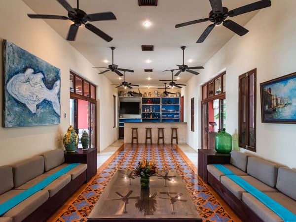Magnificent 10 Bedroom Beach Estate