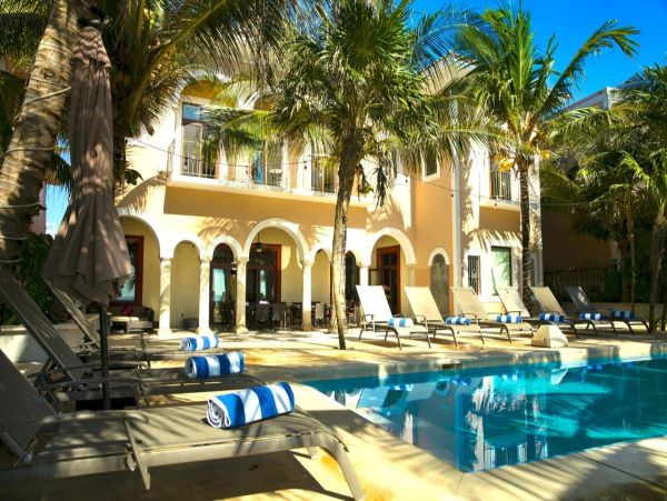 Magnificent 10 Bedroom Beach Estate