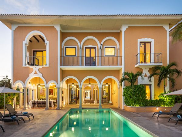 Beachfront 14+ Bedrooms Home in Puerto Aventuras with Tennis Courts