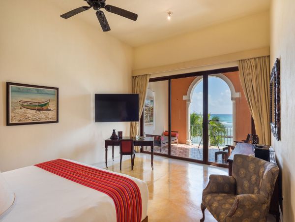 Beachfront 14+ Bedrooms Home in Puerto Aventuras with Tennis Courts