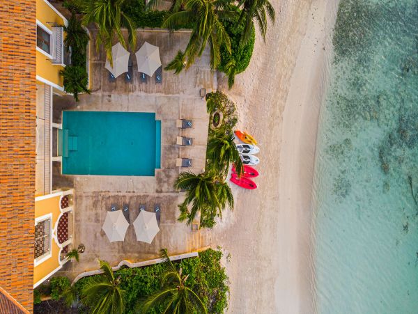 Beachfront 14+ Bedrooms Home in Puerto Aventuras with Tennis Courts