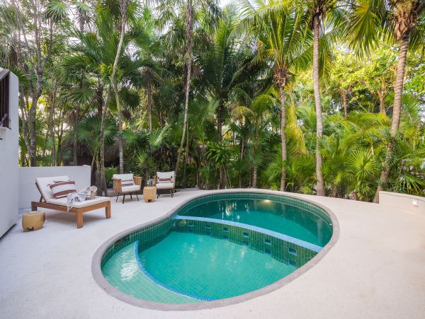 Tulum Beachfront Gem! Ideal for large groups!