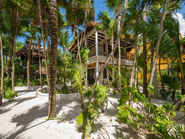 Tulum Beachfront Gem! Ideal for large groups!
