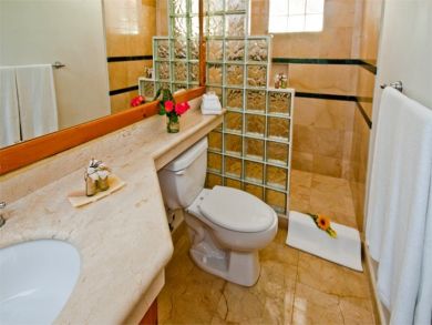Playa Del Carmen Condo 989258