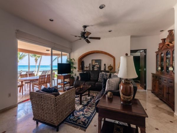 Playa Del Carmen Condo 989260