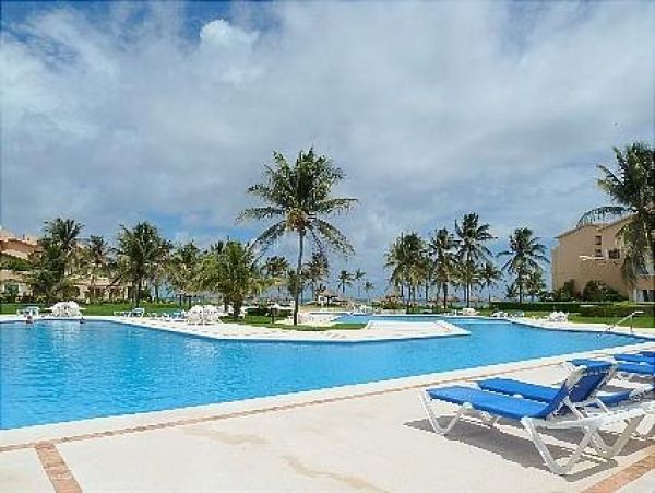 Playa Del Carmen Condo 989265