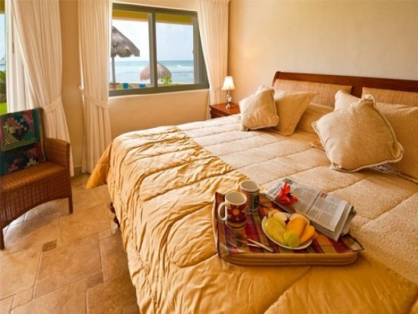 Playa Del Carmen Condo 989270
