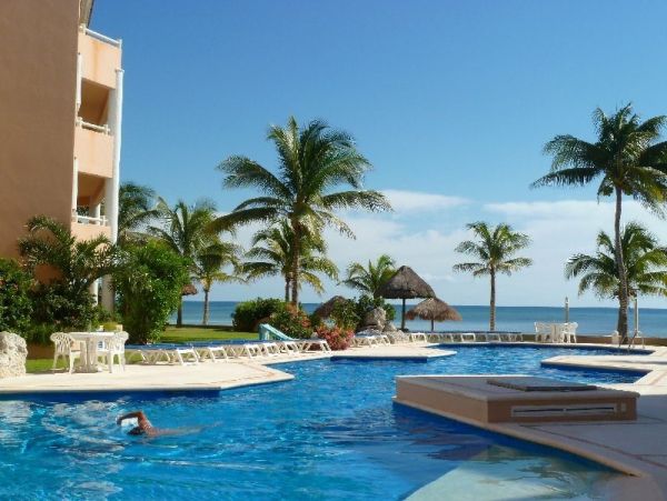 Playa Del Carmen Condo 989270