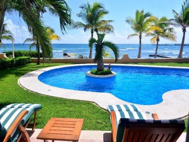 Playa Del Carmen Condo 989271