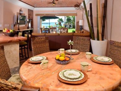 Playa Del Carmen Condo 989271