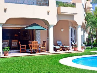 Playa Del Carmen Condo 989271