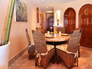 Playa Del Carmen Condo 989271