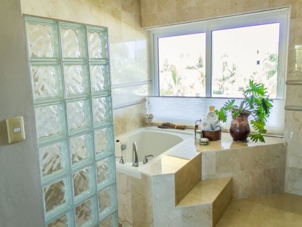 Playa Del Carmen Condo 989274