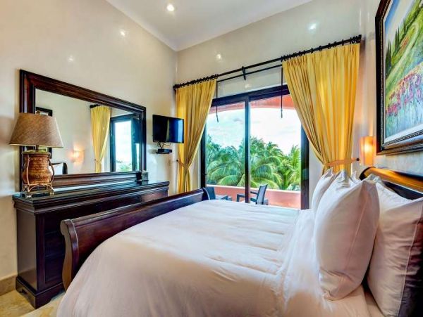 Cancun Home 989312