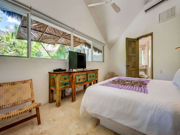 Luxury Oceanfront Vacation Rental in Riviera Maya