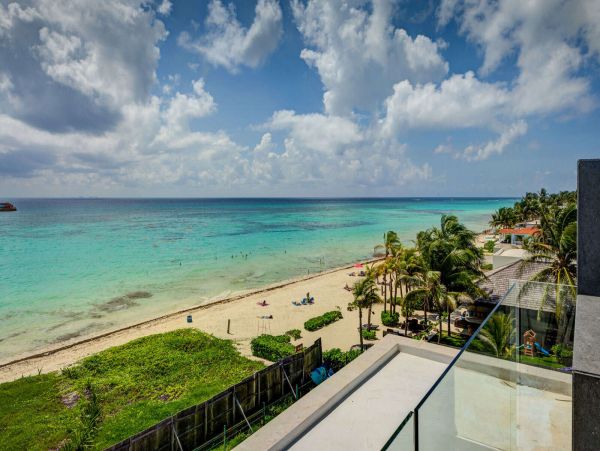 Cancun Home 989316