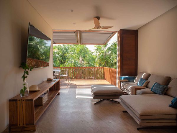 Cancun Home 989317