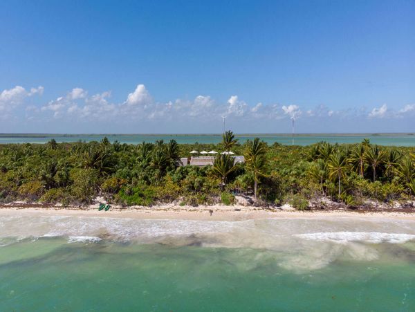 Cancun Home 989317