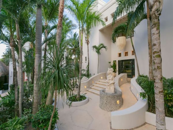 Beachfront Tropical Retreat, Tulum Vacation Rental
