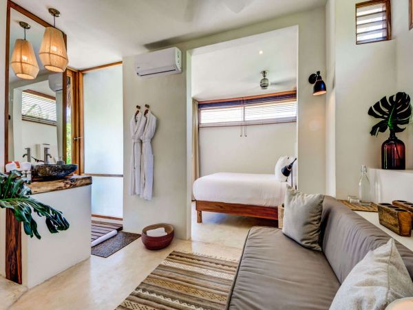 Cancun Home 989324