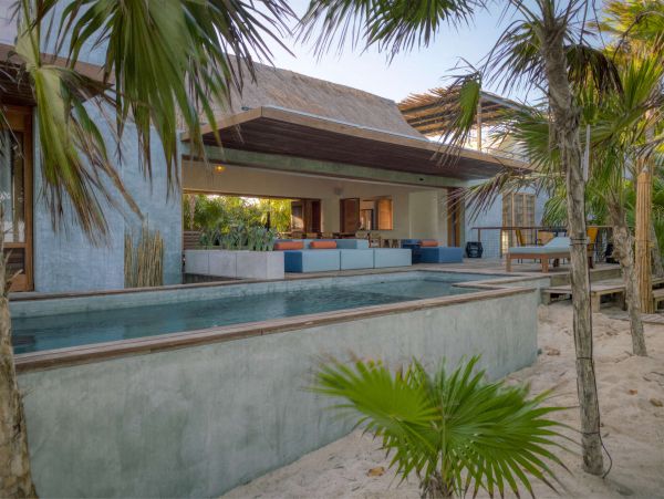 Cancun Home 989327