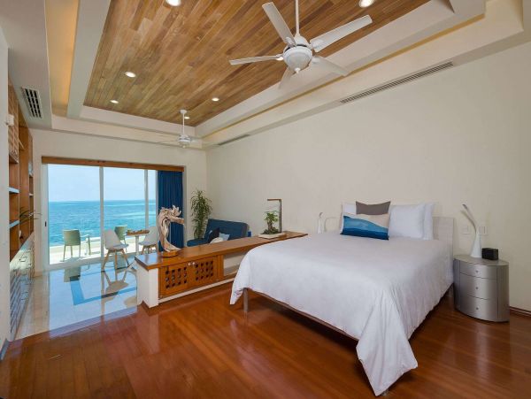 Cancun Beachfront Luxury Vacation Pool Villas Sleeps 15