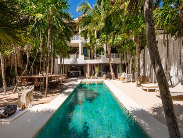 Cancun Home 989340