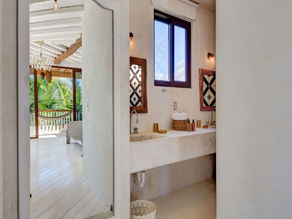 Cancun Home 989340