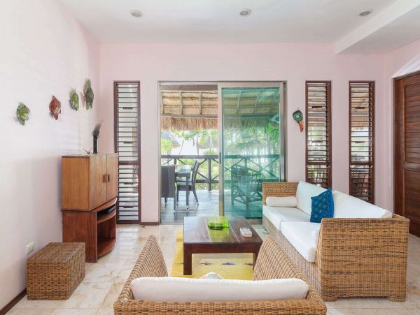 Cancun Home 989346