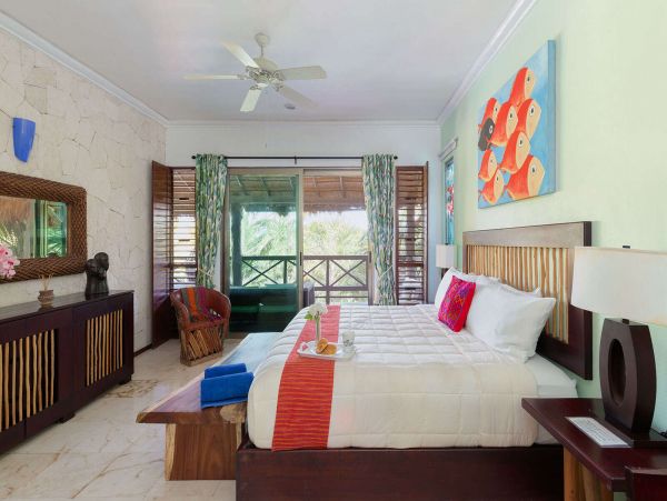 Cancun Home 989346