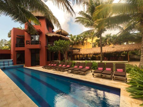 Cancun Home 989349