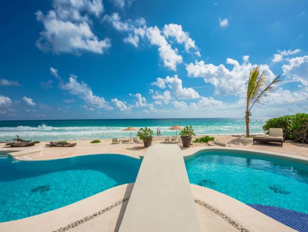 Cancun Home 989353