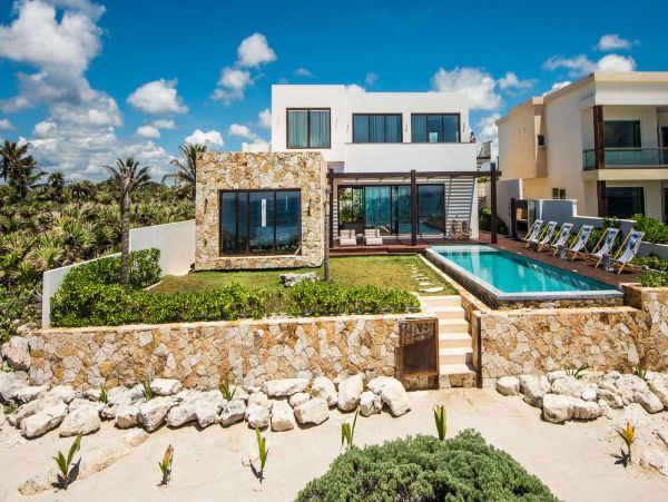 Cancun Home 989354