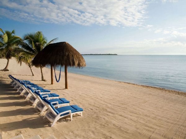 Cancun Home 989355
