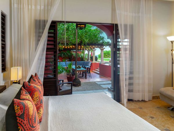 Cancun Home 989355